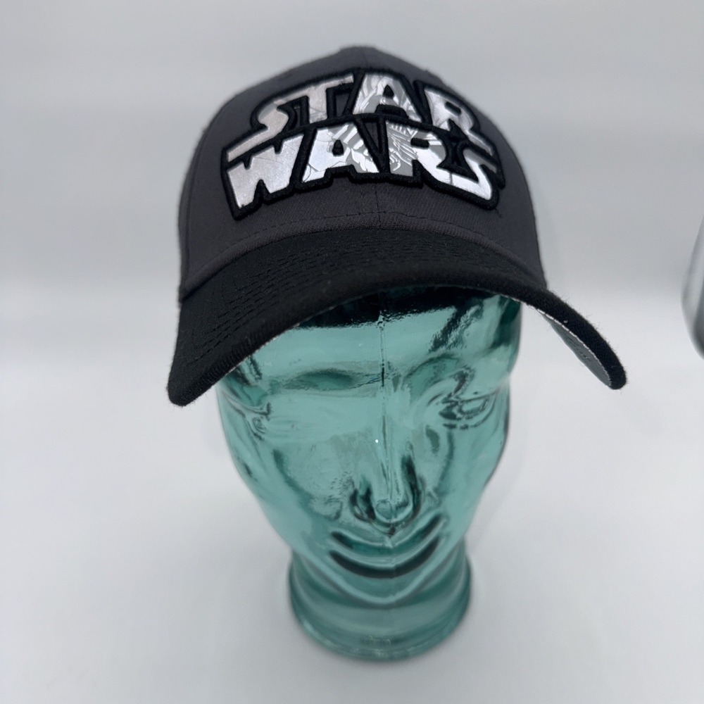 Star Wars Darth Vader Era 39THIRTY Gray Reflective Hat Cap Flexible One Size
